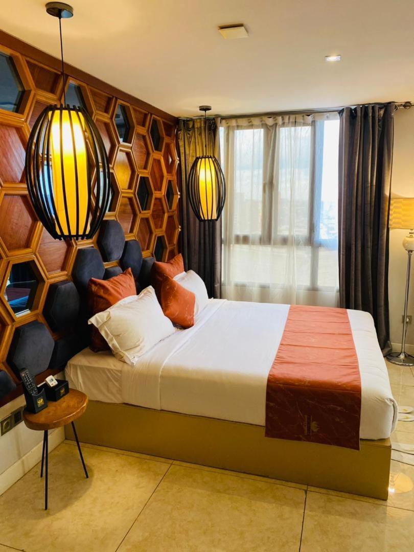 Boun'S Hotel ยาอุนเด ภายนอก รูปภาพ